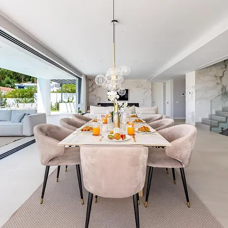 Villa 797 - Lujosa Y Moderna En Puerto Marina *